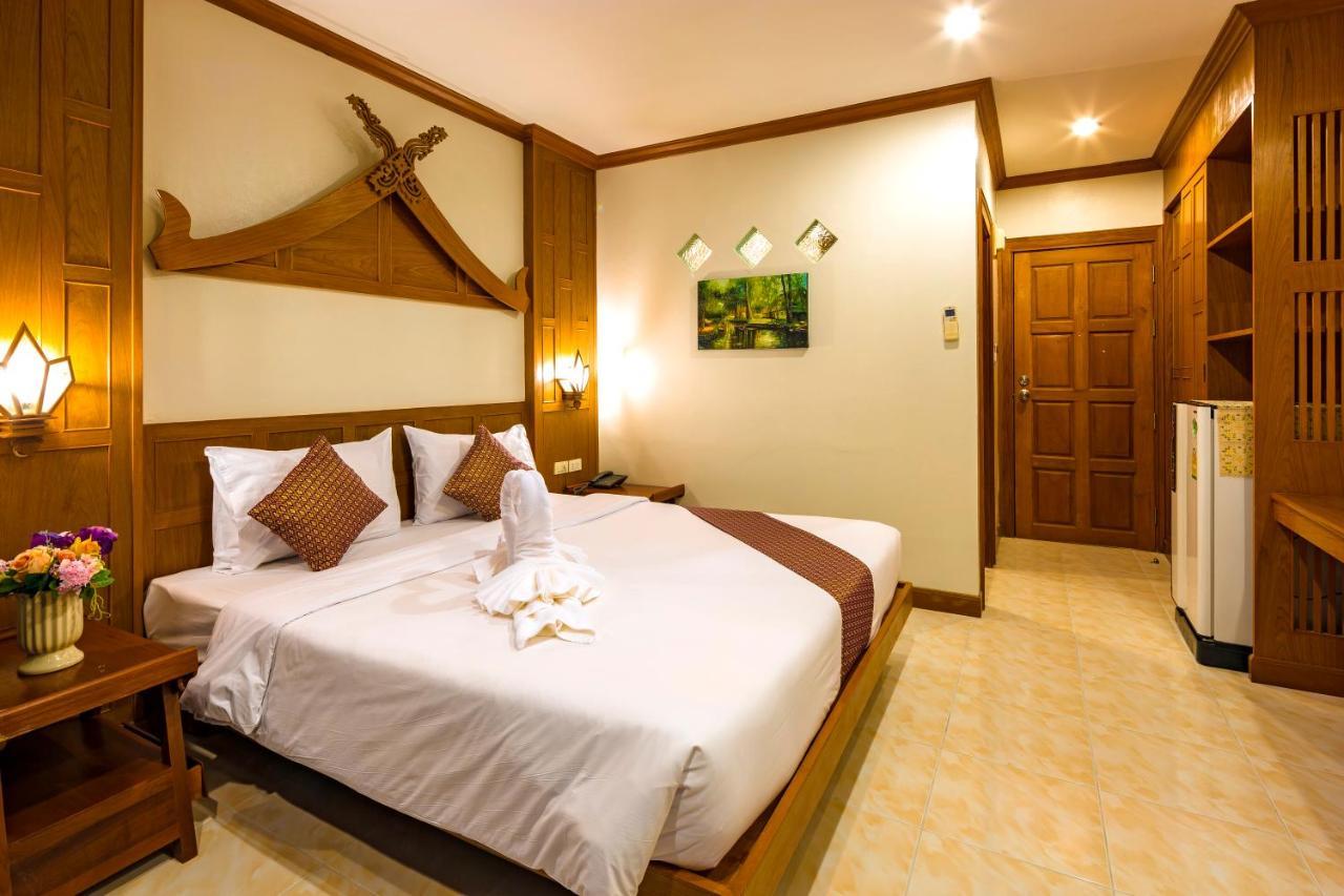 Patong Heaven Exterior foto